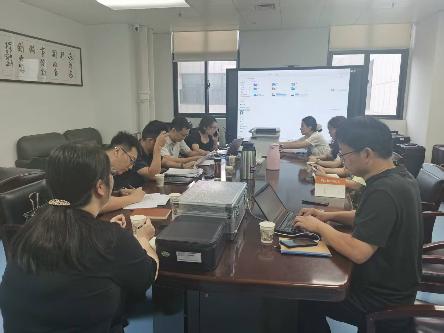 河南省生態(tài)環(huán)境監(jiān)測和安全中心應急監(jiān)測能力建設項目圓滿驗收！